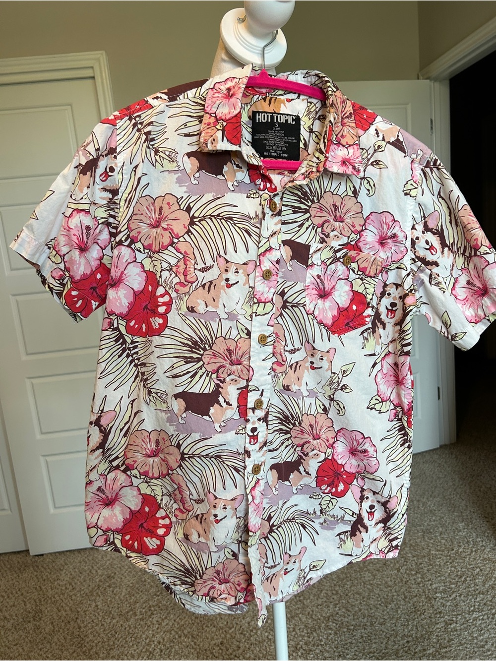 Hot Topic Aloha Tropical Corgi Vibes Pink Short Sleeve Button Shirt S